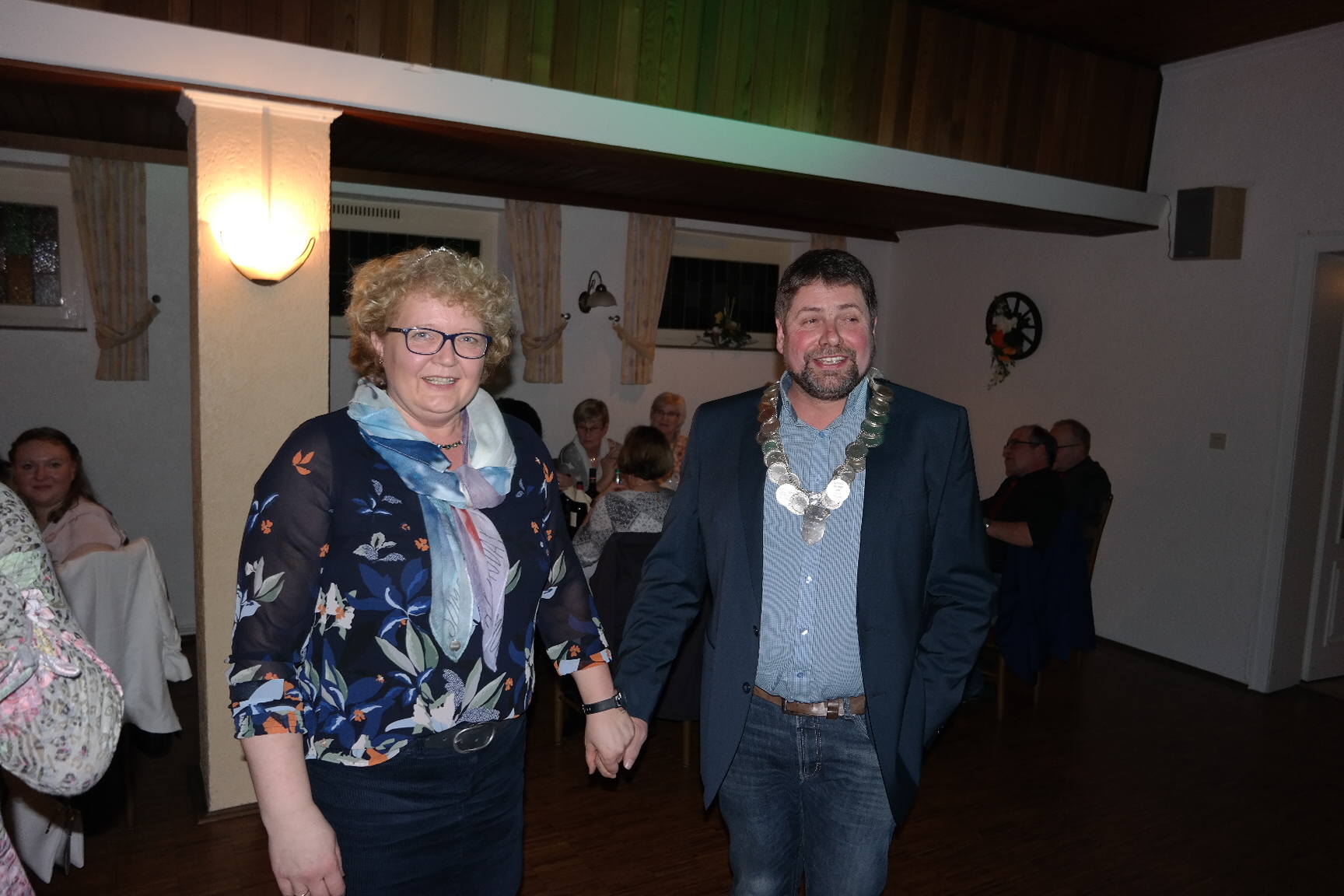 Dieses Bild hat ein leeres Alt-Attribut. Der Dateiname ist Kohlk%C3%B6nigspaar-2018.jpg